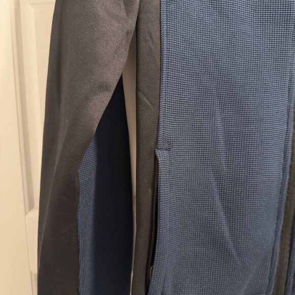 Spyder Full Zip Ski Jacket — Blue & Black | Size M (Barely Worn) - Picture 5 of 8